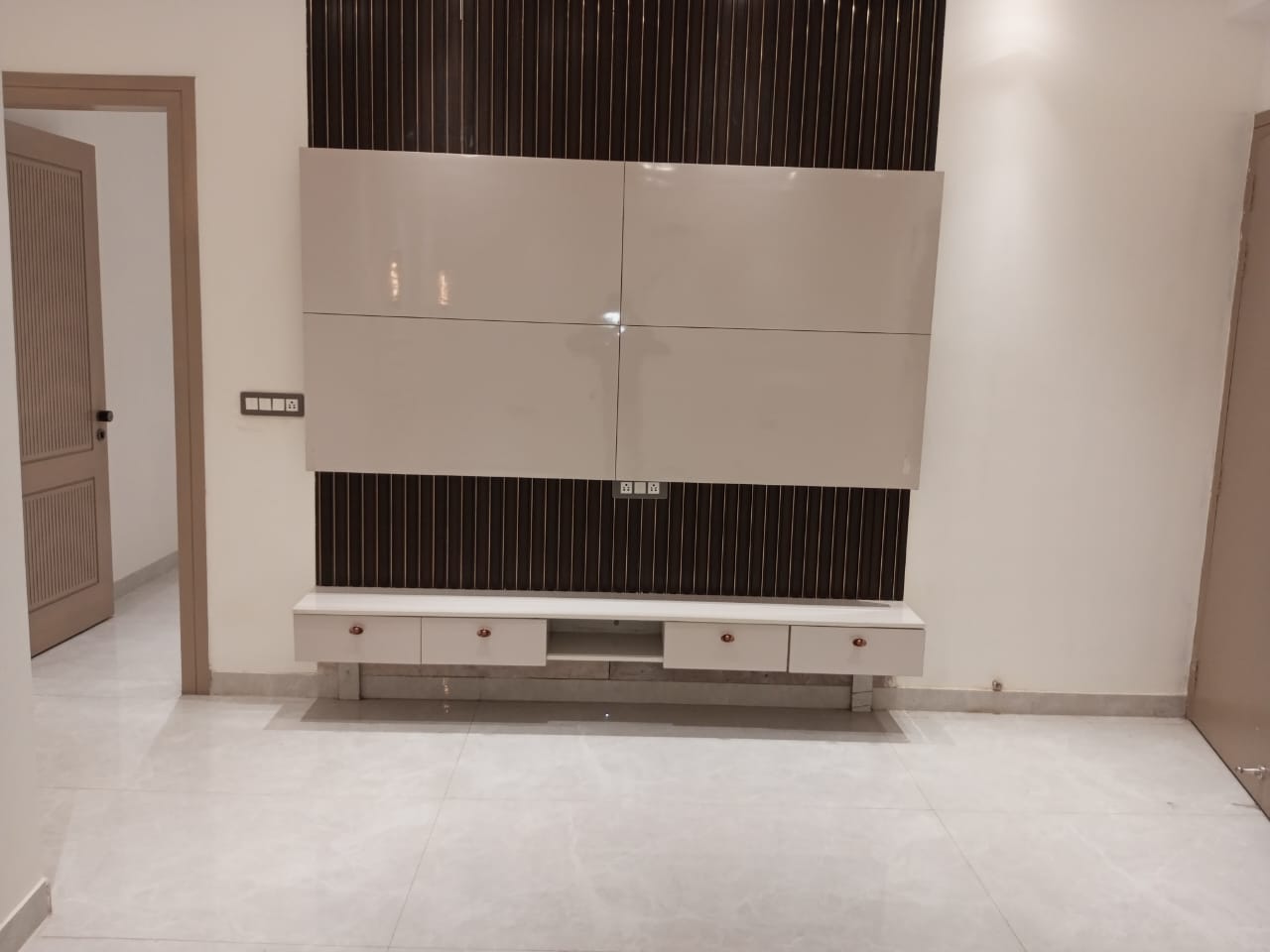 WhatsApp Image 2025-11-04 at 6.20.45 PM (1)