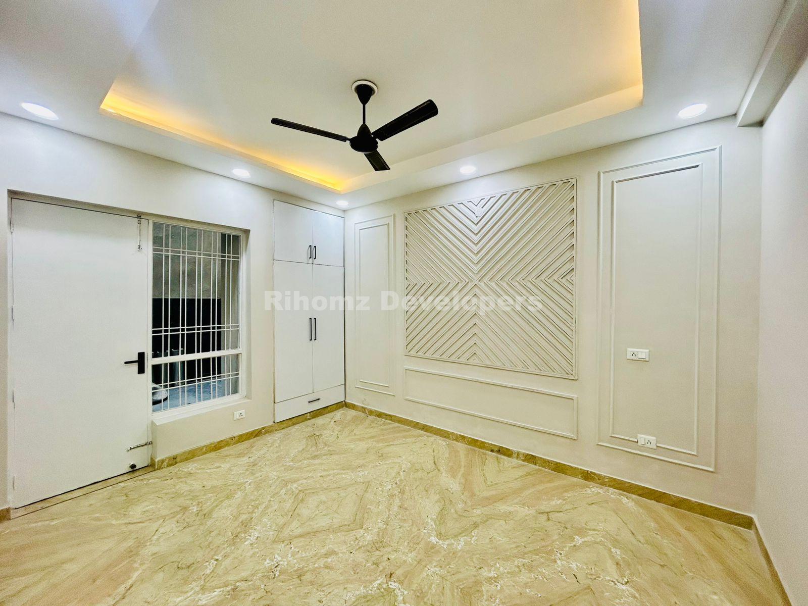 WhatsApp Image 2025-12-17 at 7.59.01 PM (2)